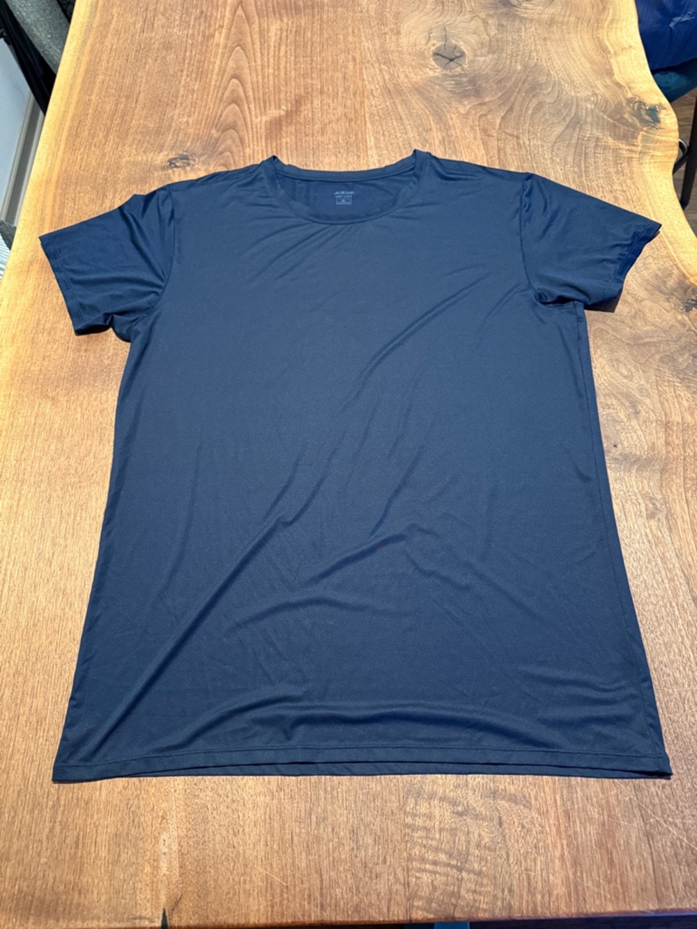 UNIQLO Airism Tee - XL